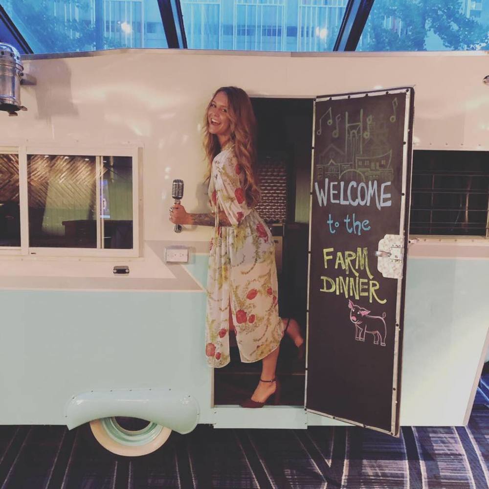 Meet your Posher, Carley